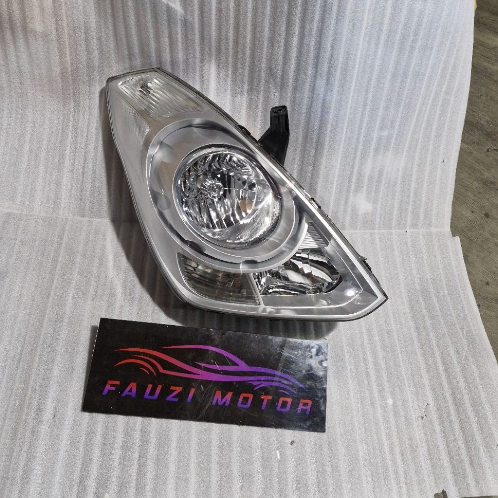 Head lamp Lampu Depan hyundai H-1 secon original