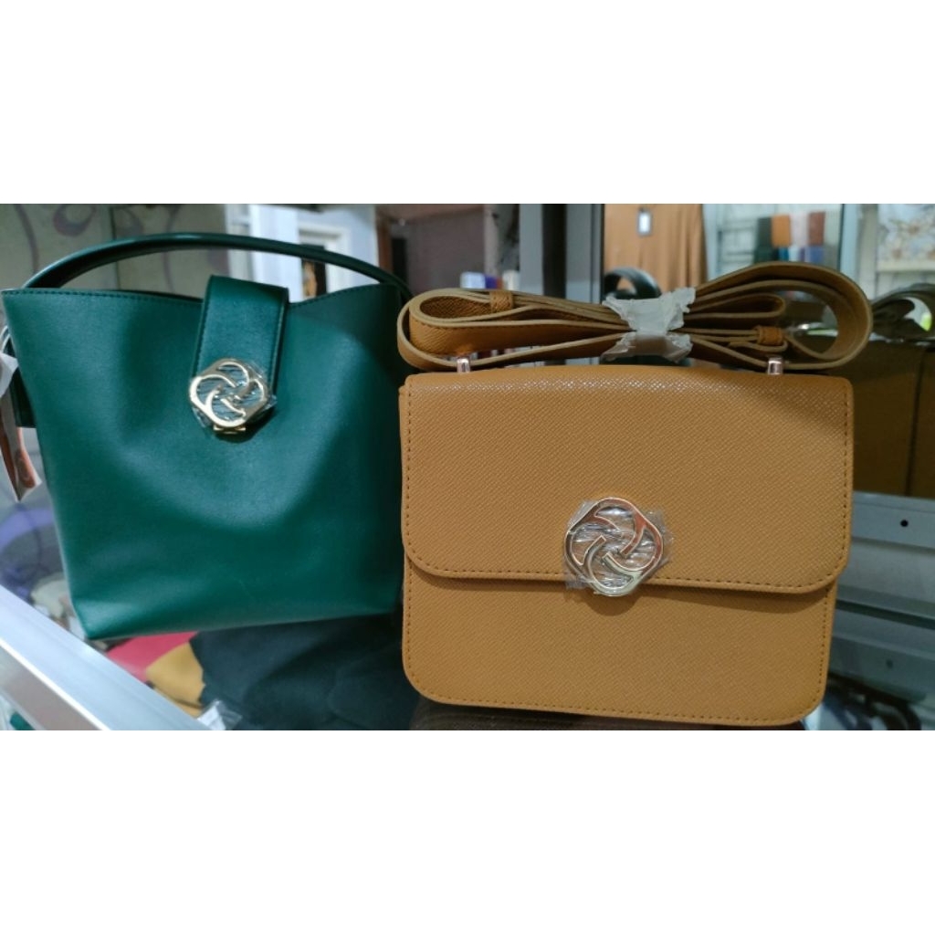 Tas selempang Deenay Diara & Naira Bag