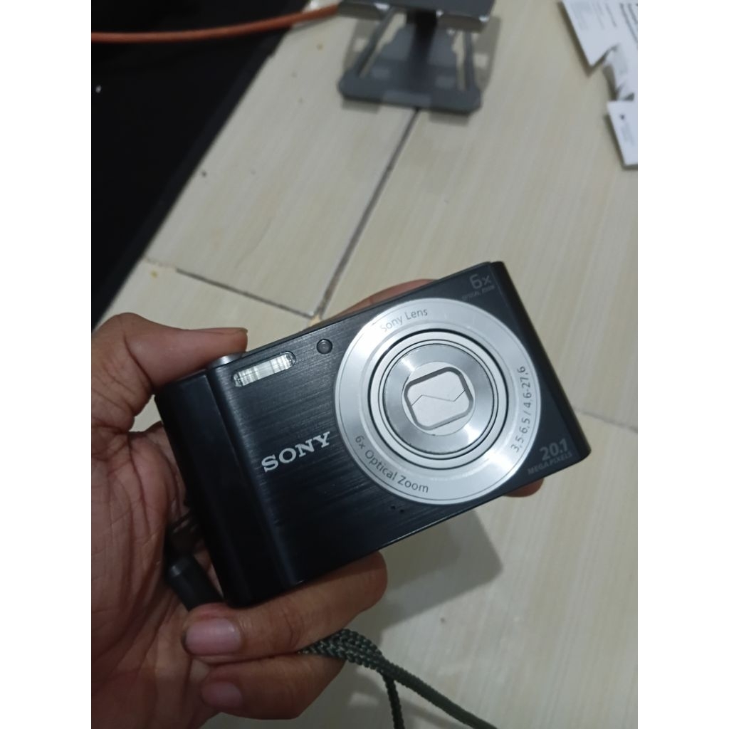 SONY DSC W810