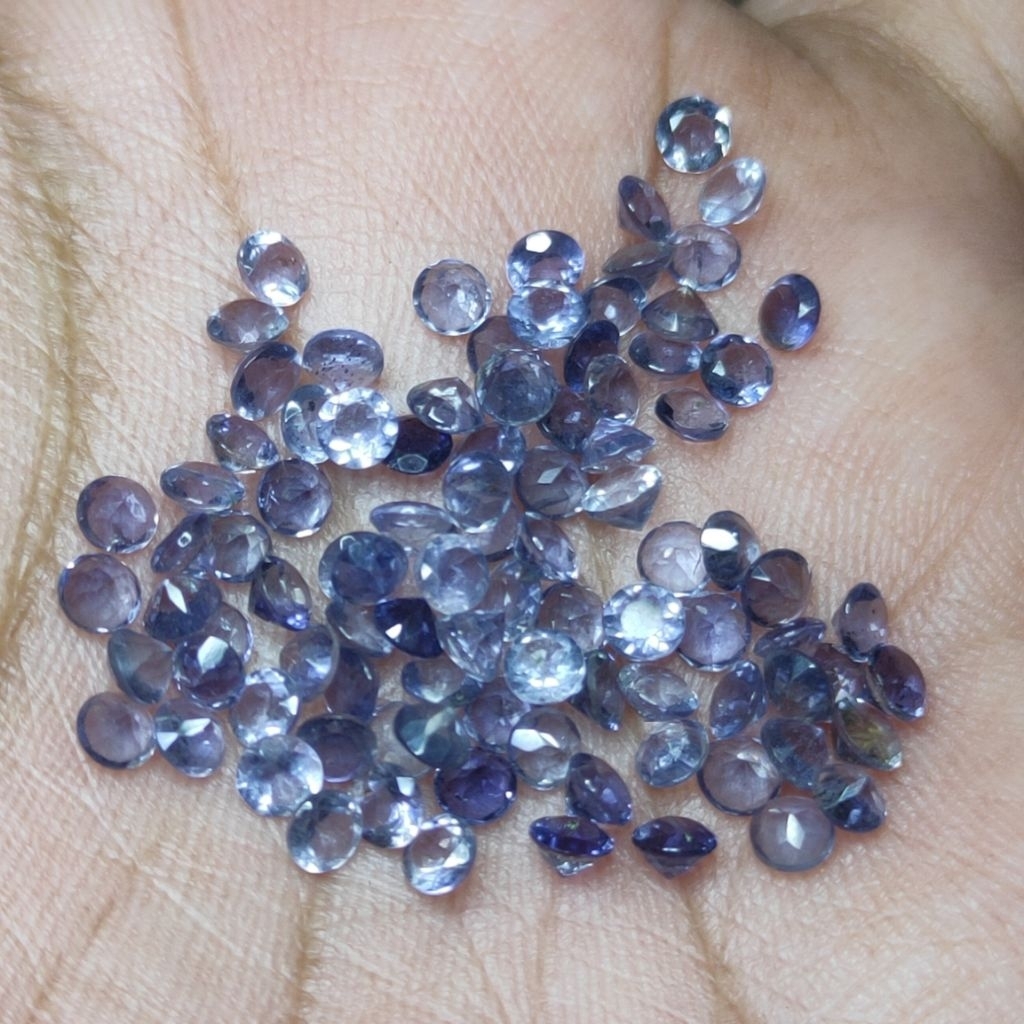 NATURAL BATU TABUR IOLITE SAFIR AIR 3MILI 3MM