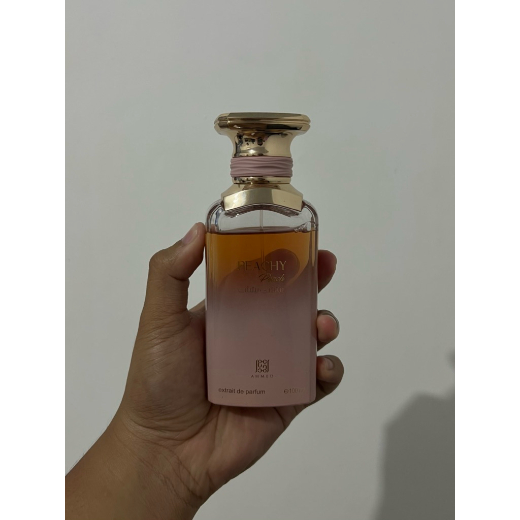 AHMED AL MAGHRIBI PEACHY PEACH PRELOVED