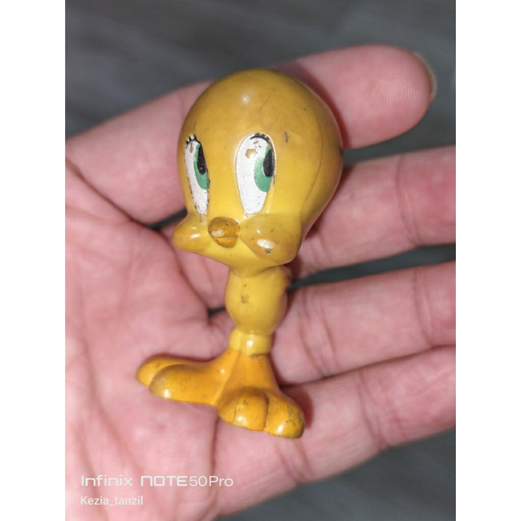 ACTION FIGURE FIGUR LAWAS VINTAGE JADUL TWEETY TWEETI TWETY TWETI 1994