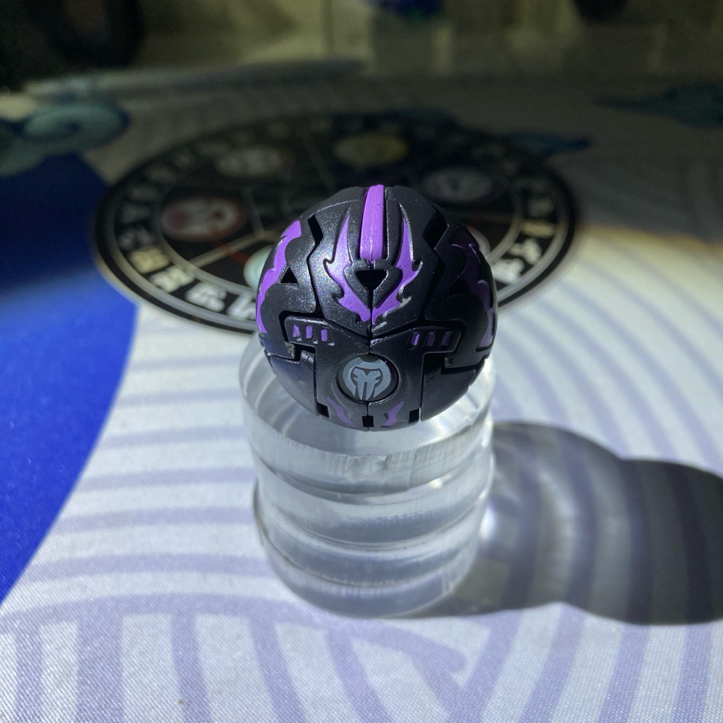Bakugan B2 Apollonir Darkus Bakugan
