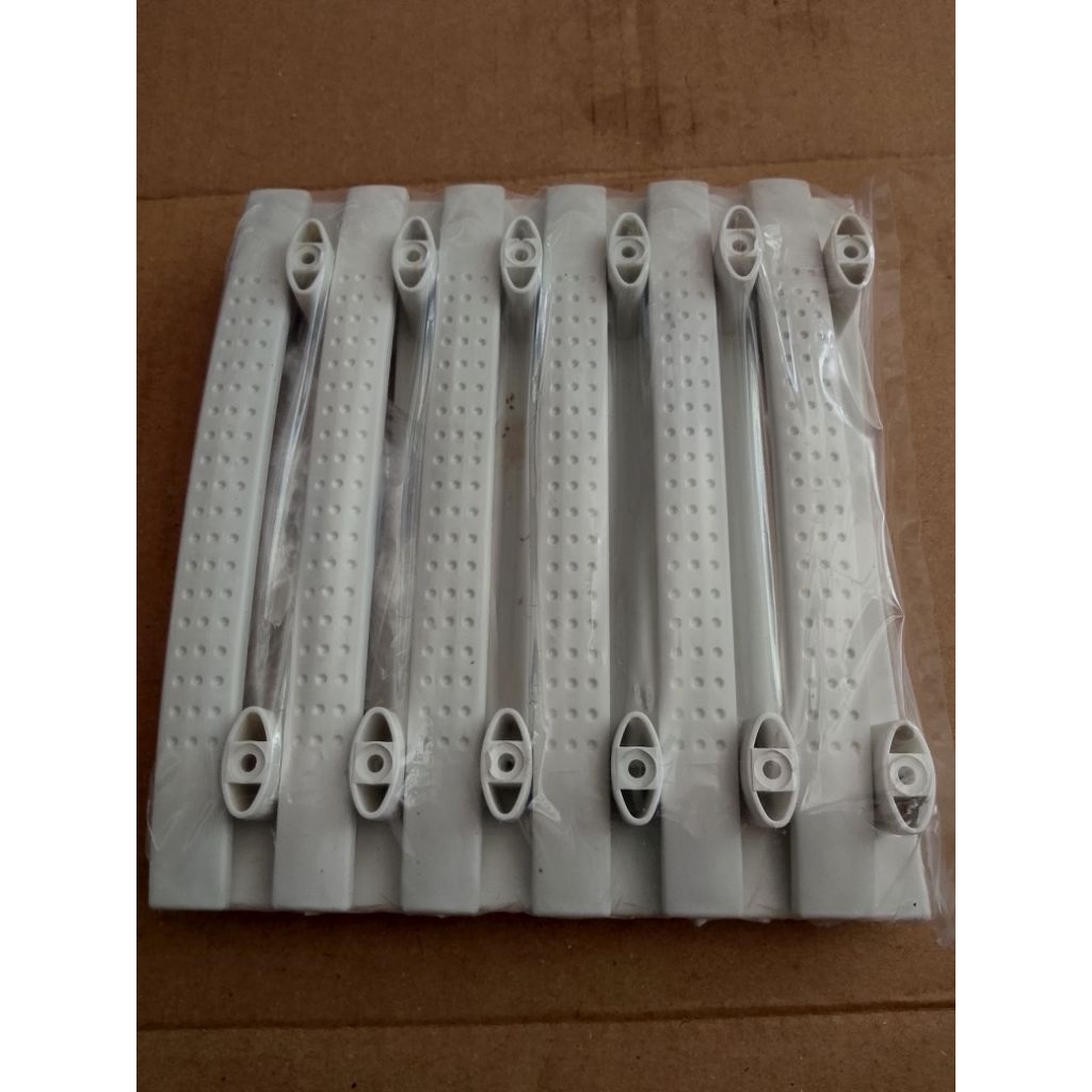 paket 12pcs handle pintu lemari/laci putih
