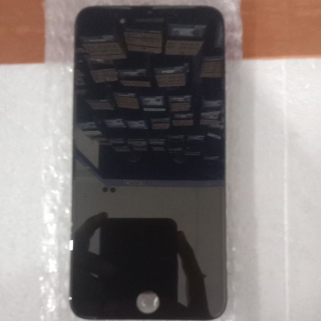 LCD IP 7PLUS/7+