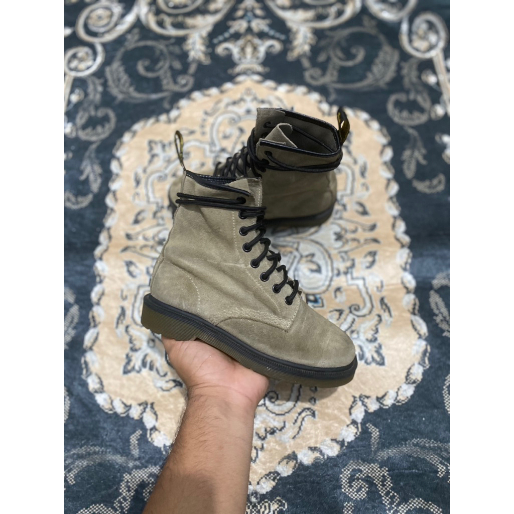 Sepatu Dr. Martens 1460 Suede Original size 37 fit 38