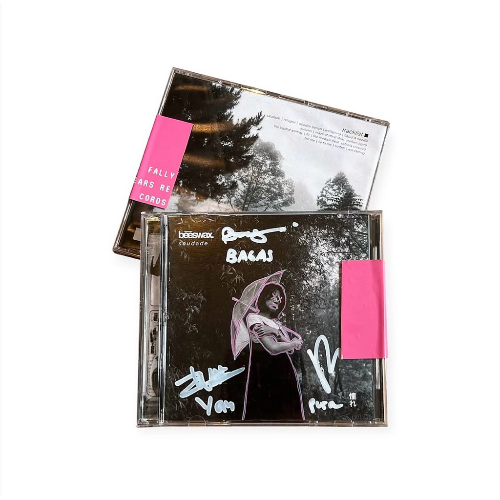 CD Beeswax - Saudade (bertanda tangan)
