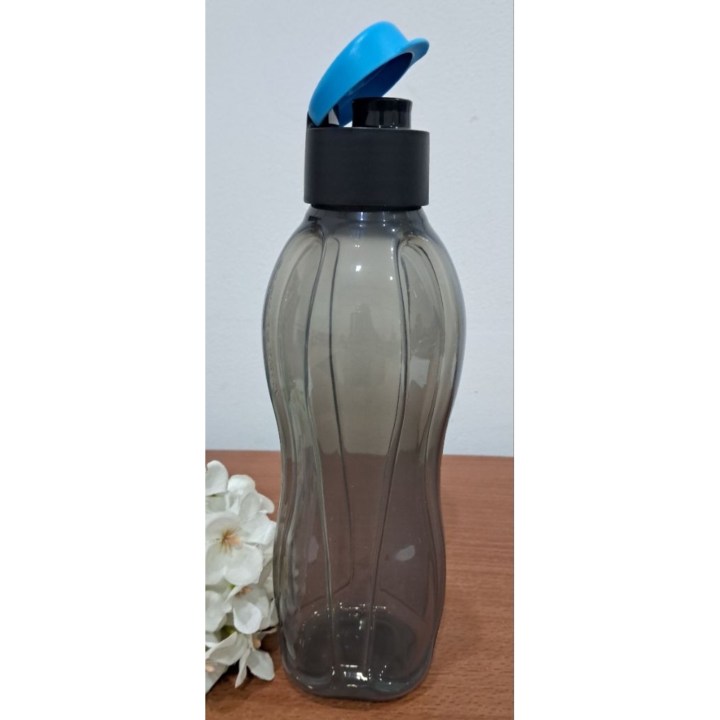 NEW - Botol Eco Man 750ml Flip Tupperware