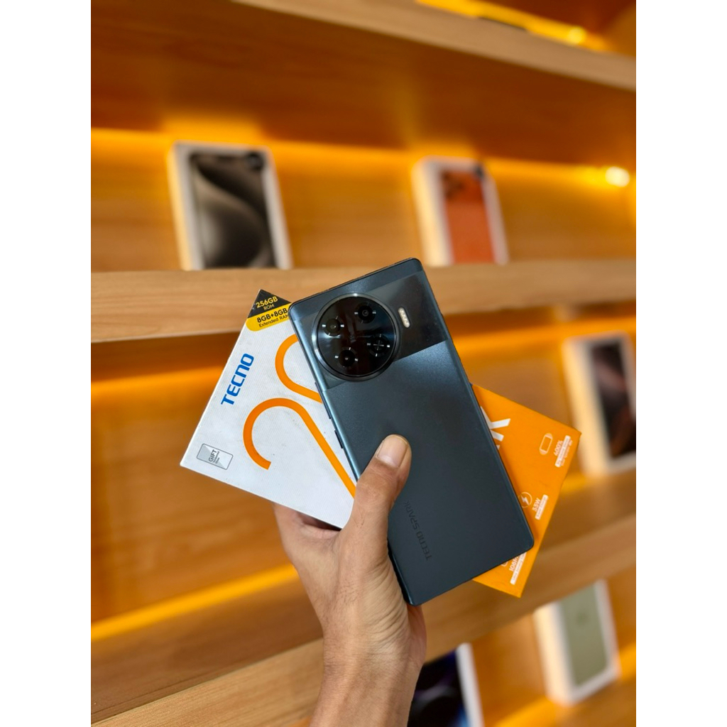 TECNO SPARK 20 PRO PLUS 8/256GB SECOND MULUS PEMAKAIAN
