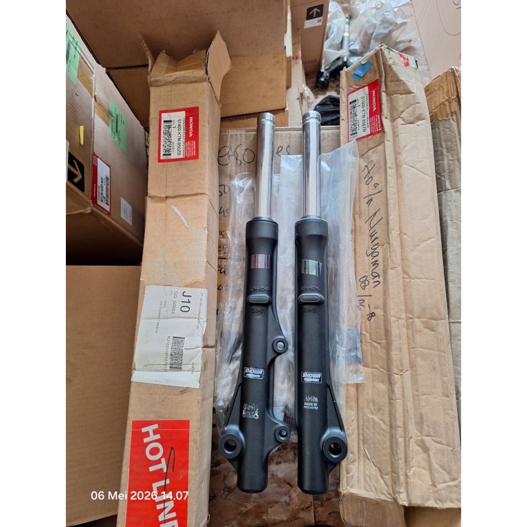 Shock skok shok breaker depan Honda supra x125 X 125 cakram original ahm honda 51400 51500 KTM 850zb