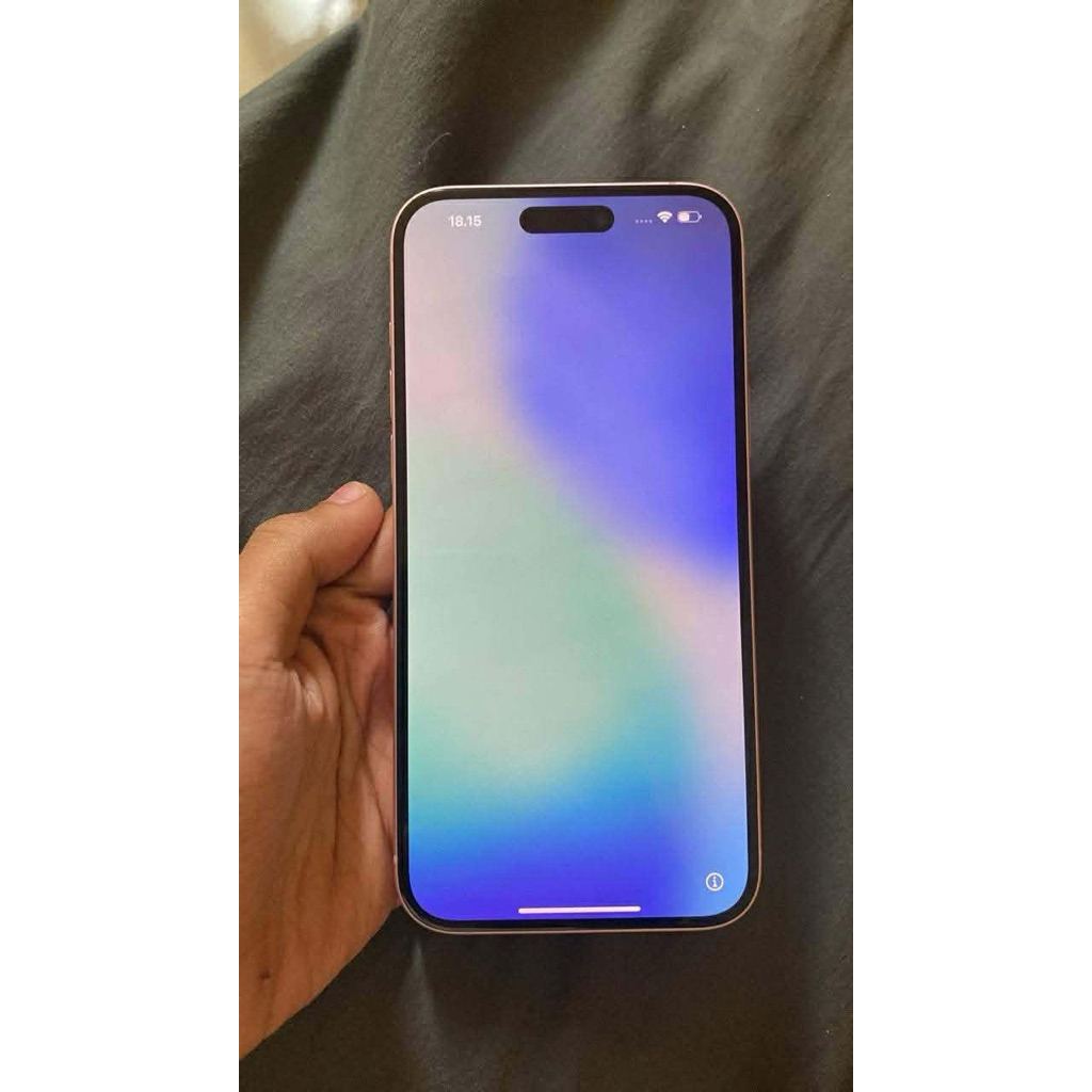 iphone 15 plus pink