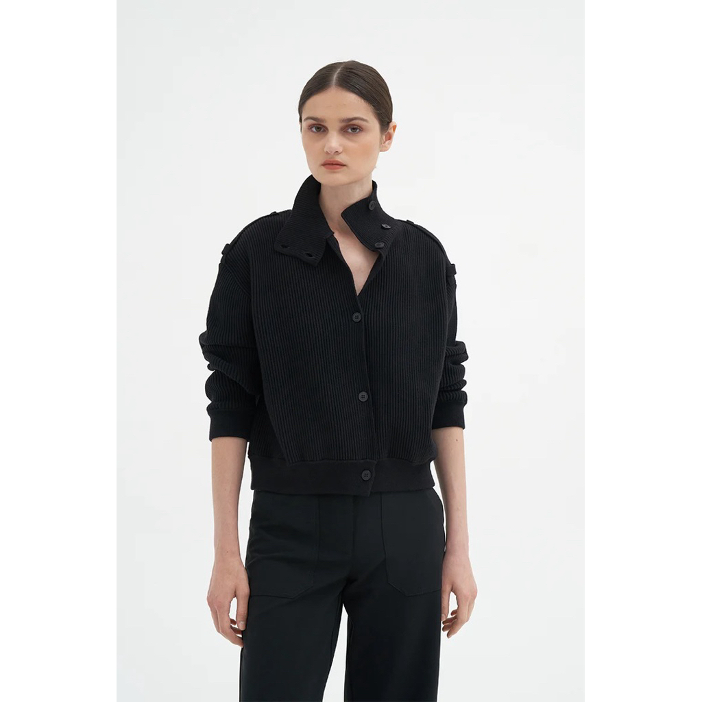 DUMA RHODD JACKET BLACK (BRAND NEW WITH TAG)