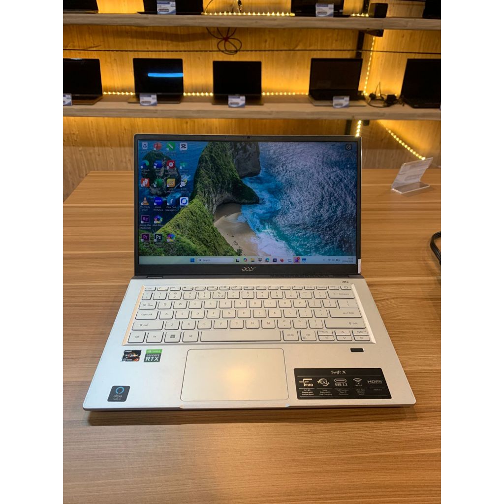 Acer Swift Ryzen 7 5825U