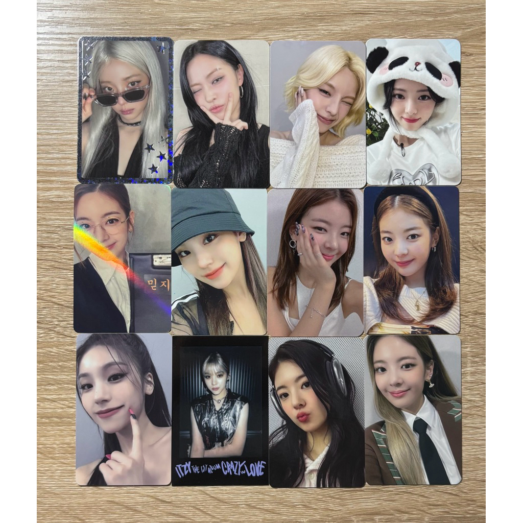 Pc photocard yeji lia ryujin chaeryeong yuna itzy crazy in love checkmate cheshire notshy gwbg girls