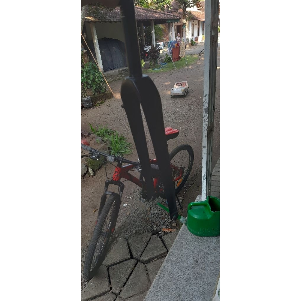FORK SEPEDA GRAVEL
