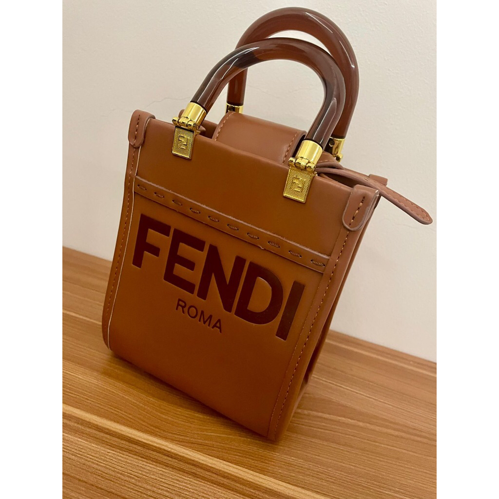 Tas wanita fendi (second)
