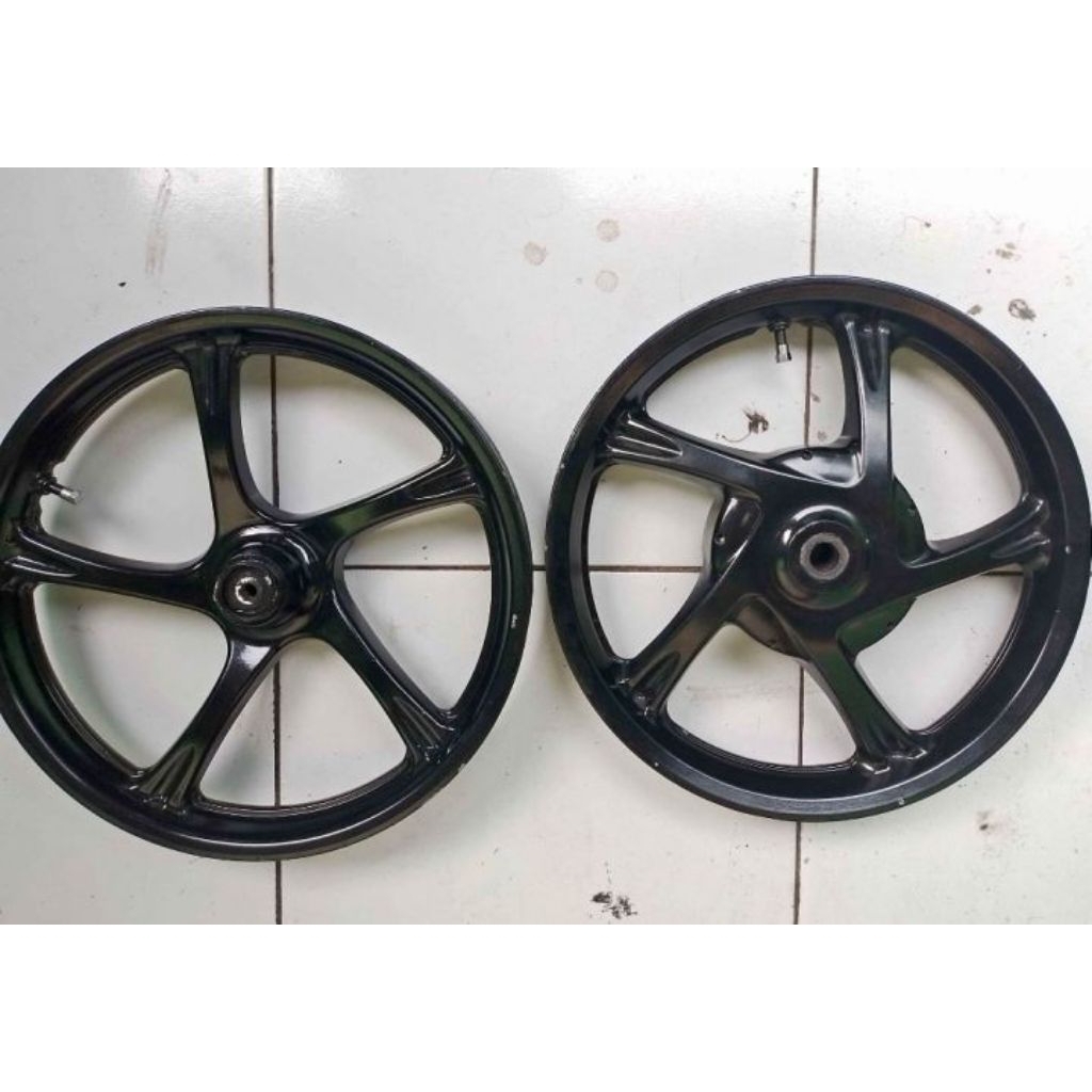 veleg pelek depan belakang motor Mio j 54p Mio GT original copotan