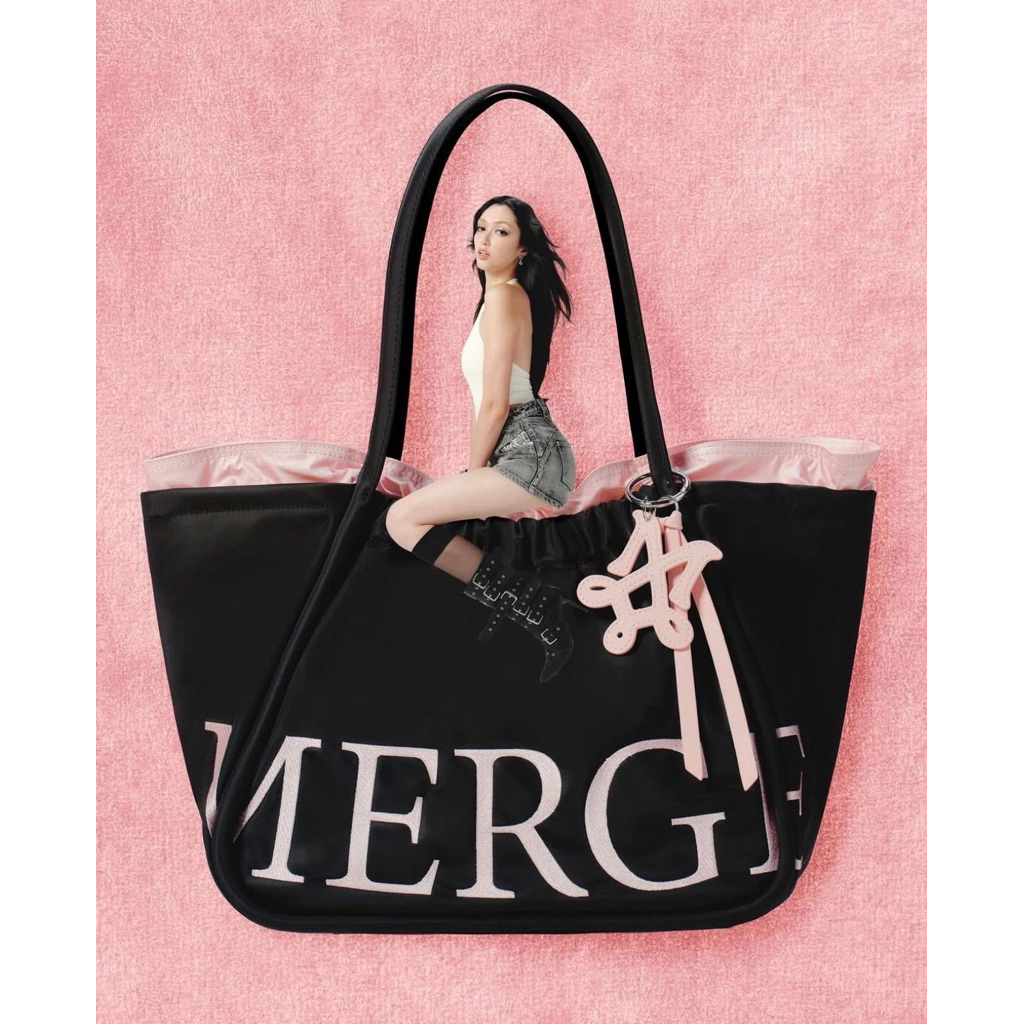 MERGE A DAY BAG LARGE NYLON EDITION ORIGINAL THAILAND