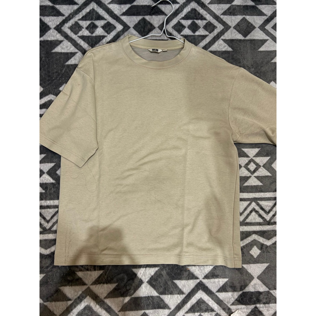 preloved kaos uniqlo airism