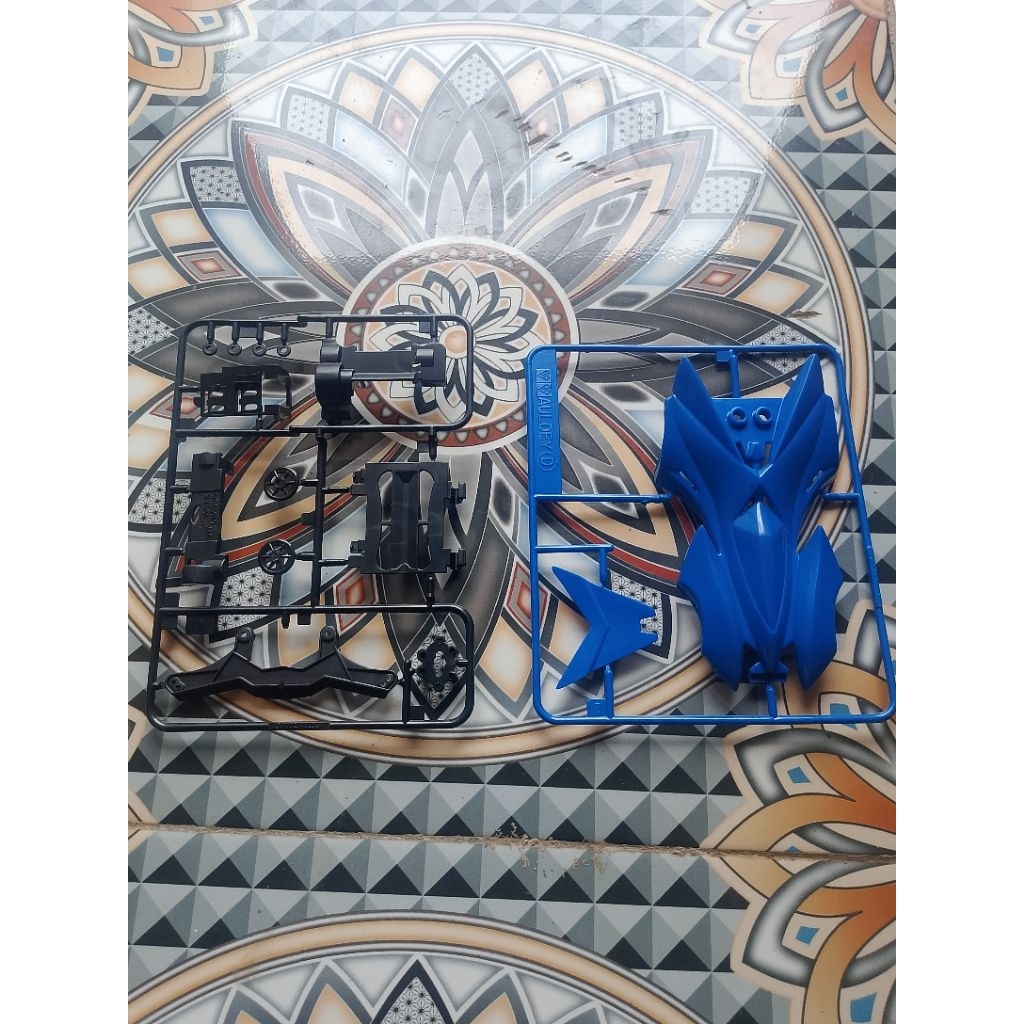 BODY MINI 4WD AULDEY