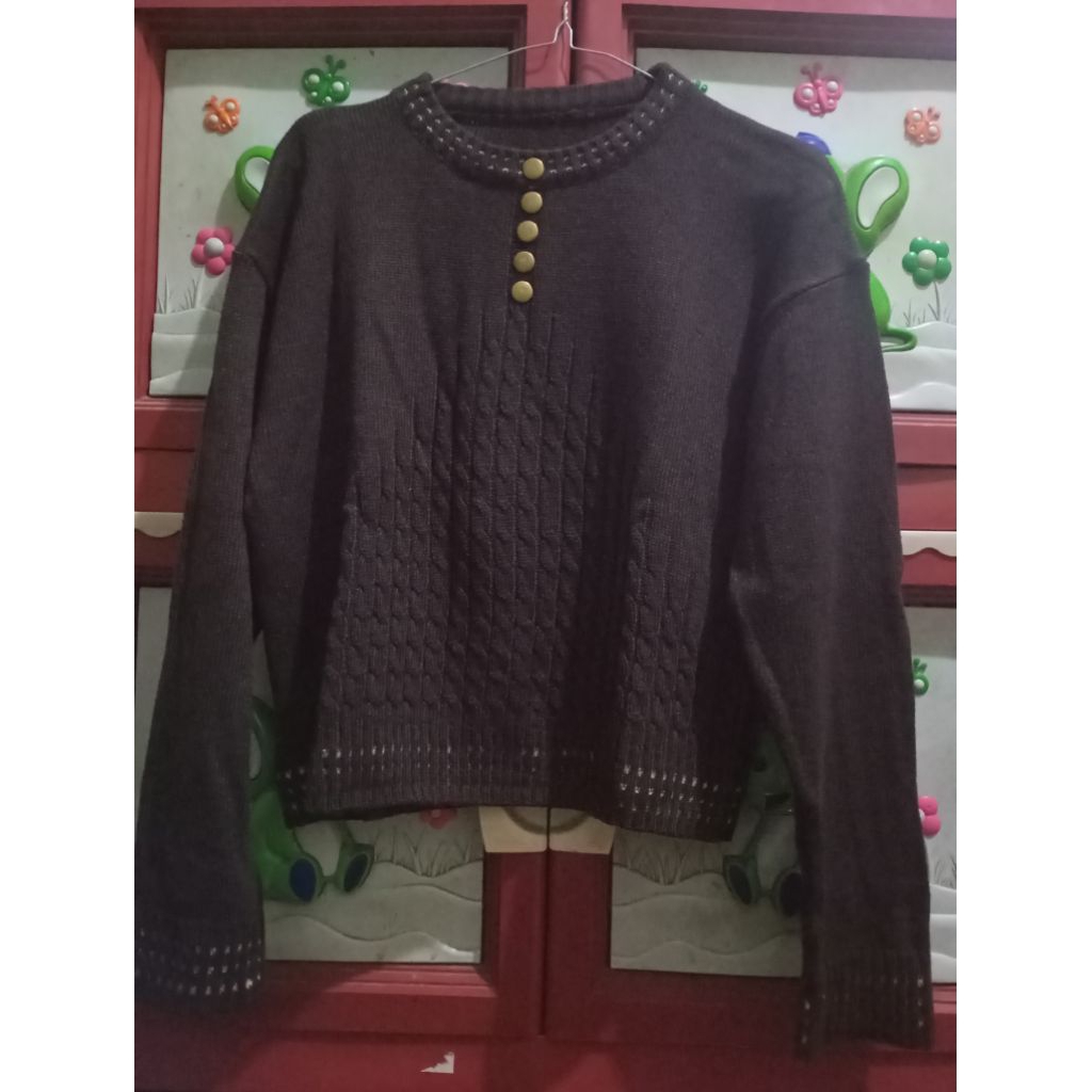 akira blouse cable rajut (preloved)