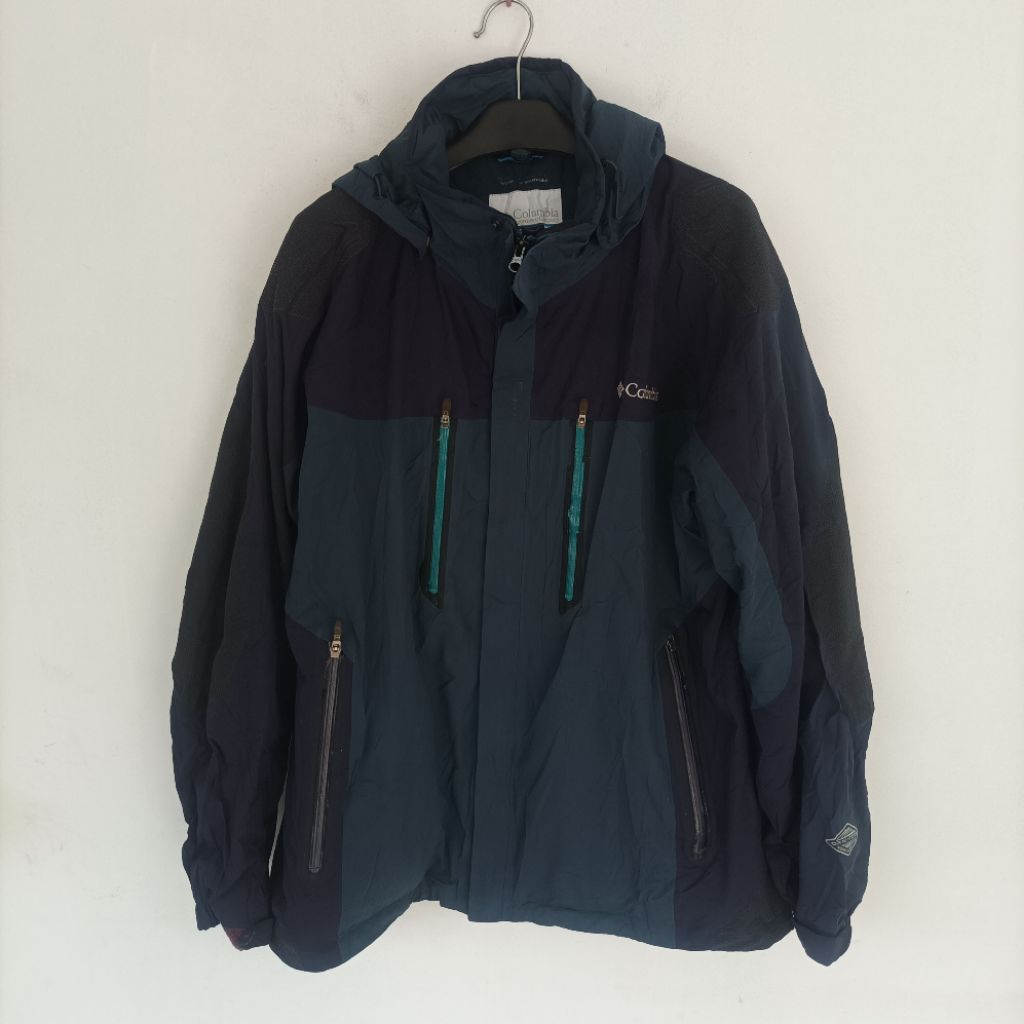 COLOMBIA ORIGINAL SECOND JAKET GUNUNG PRIA SIZE XL J052