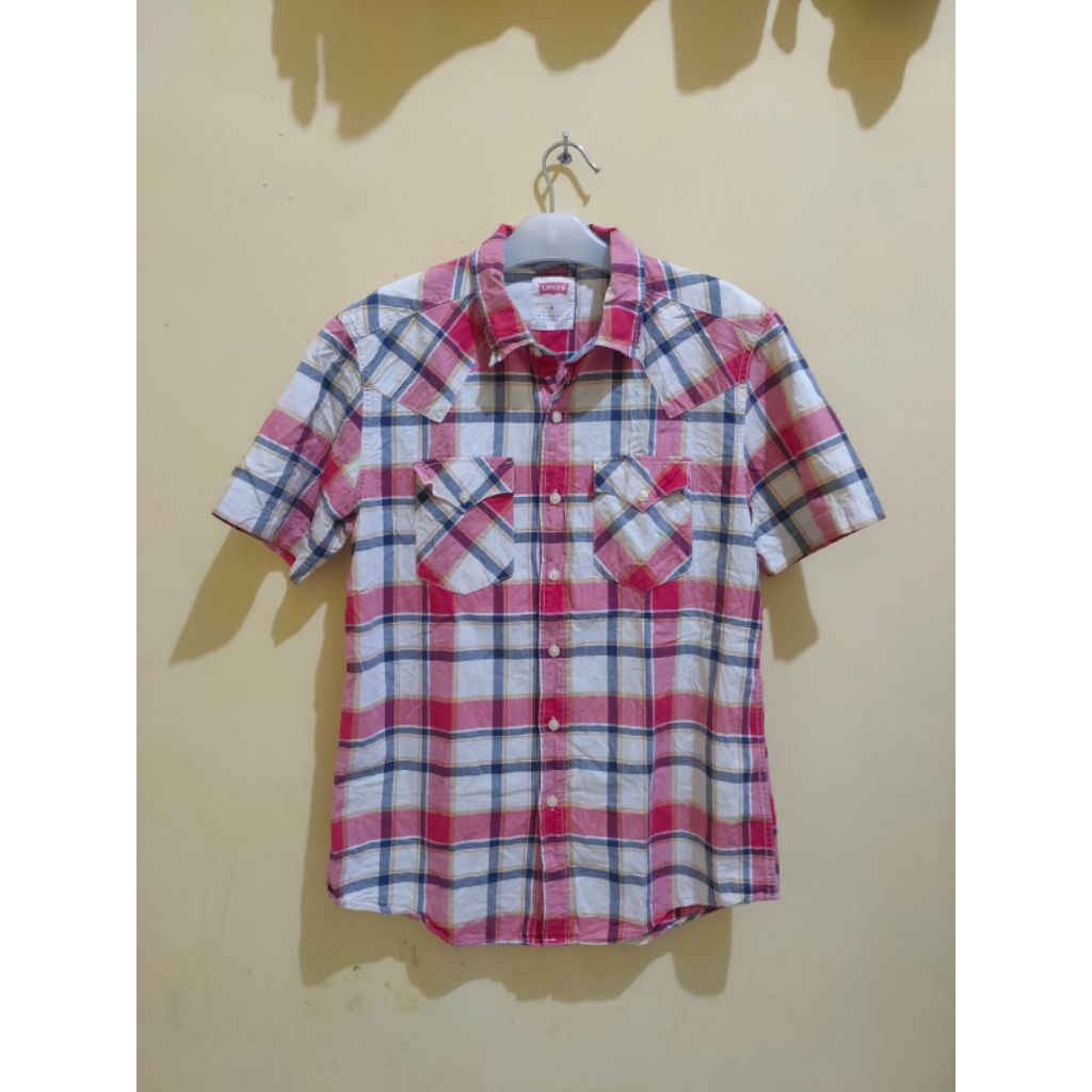 KEMEJA LEVI'S