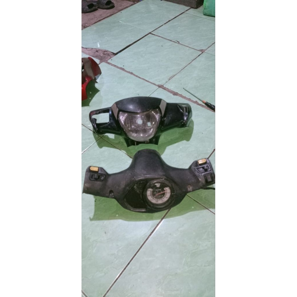 batok set smash Titan hitam