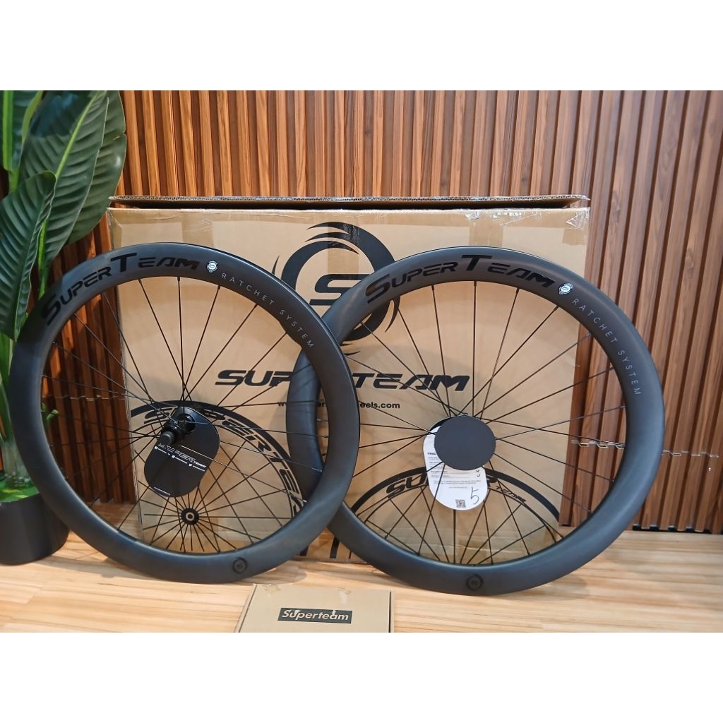 WHEELSET ROADBIKE SUPERTEAM 55MM DISCBRAKE CARBON CERAMICS RATCHET 36T BARU