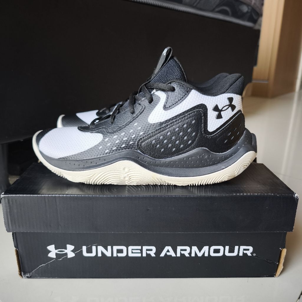UA JET 23 US7.5 / EU40.5