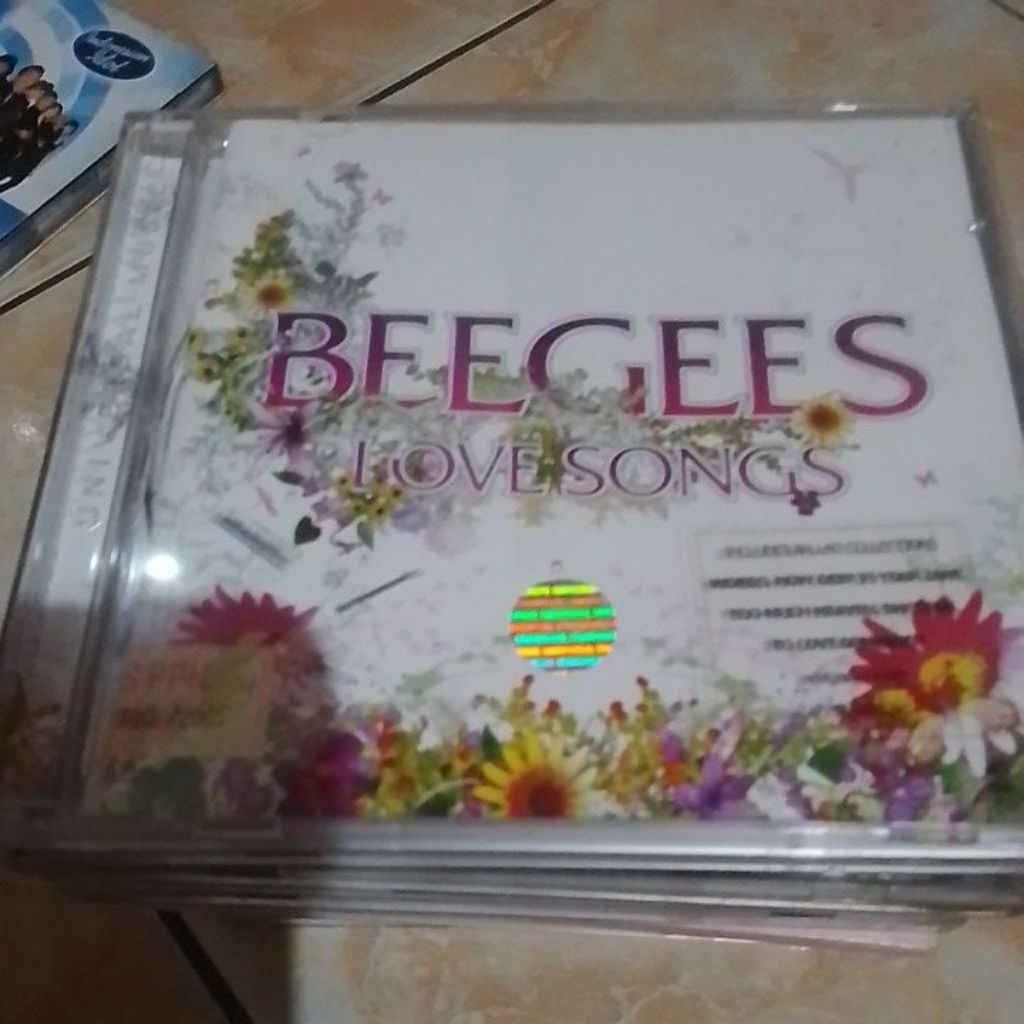 CD BEE GEES LOVE SONGS