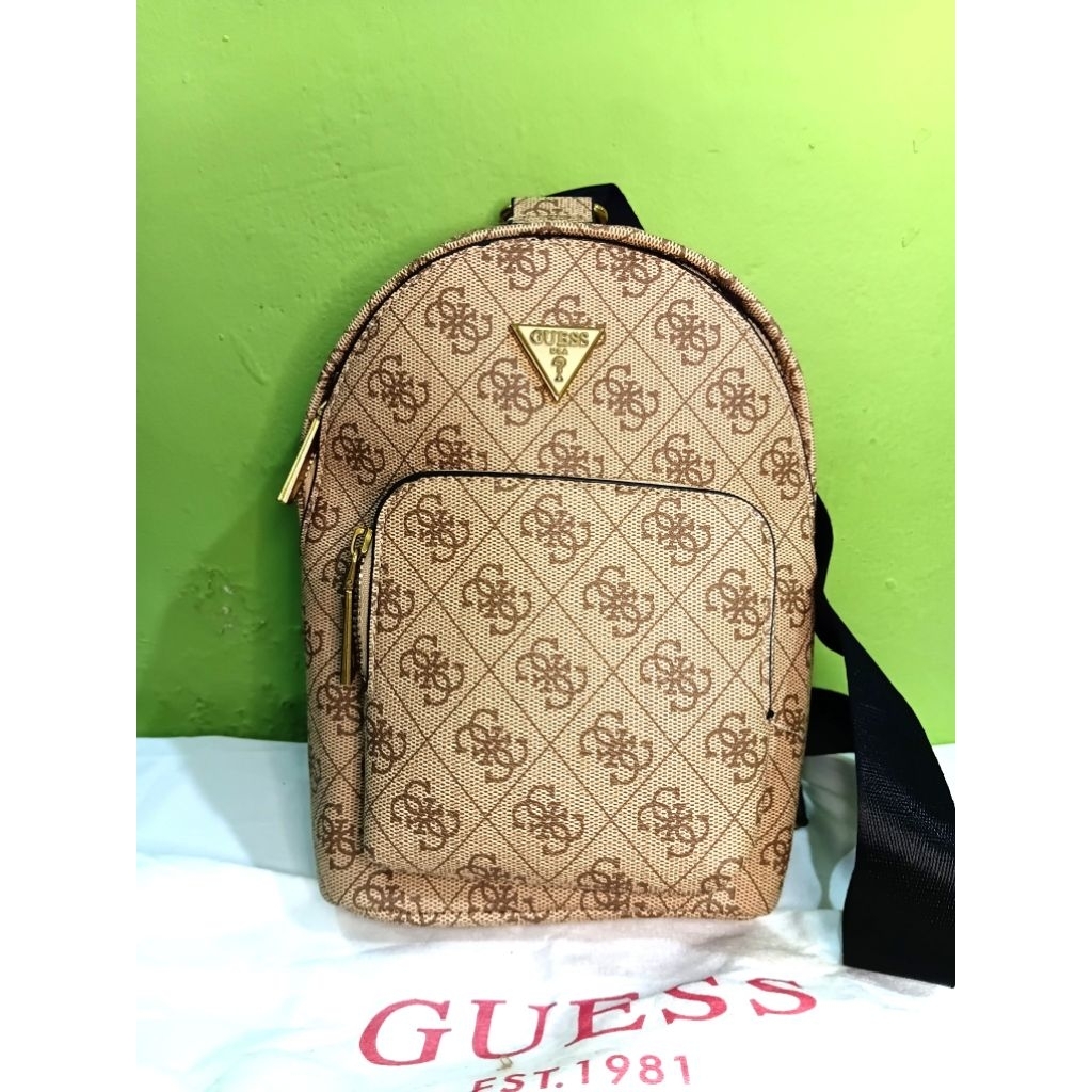 tas crossbody unisex guess