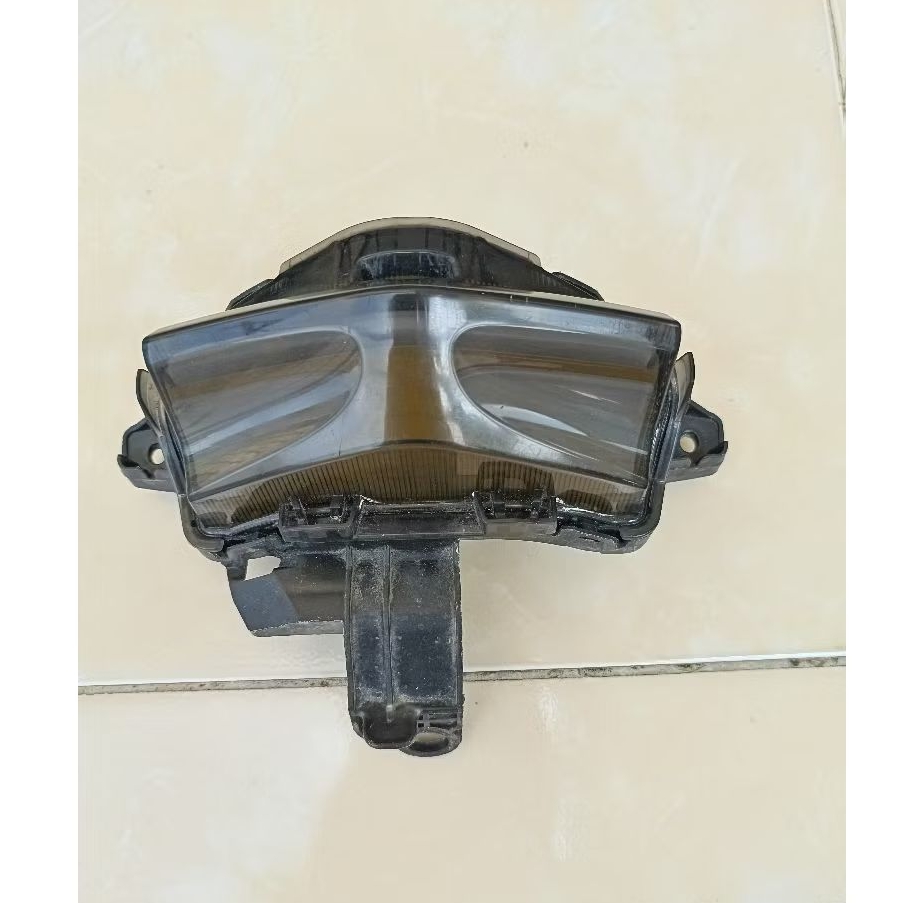 Batok Housing Stoplamp Lampu Rem Belakang Kaca mika Smoke Yamaha Aerox 155 Lama Old Copotan
