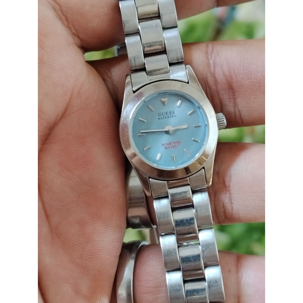 MURAAAHHHH JAM TANGAN WANITA GUEES LIKE NEW (BEKAS MULUS)