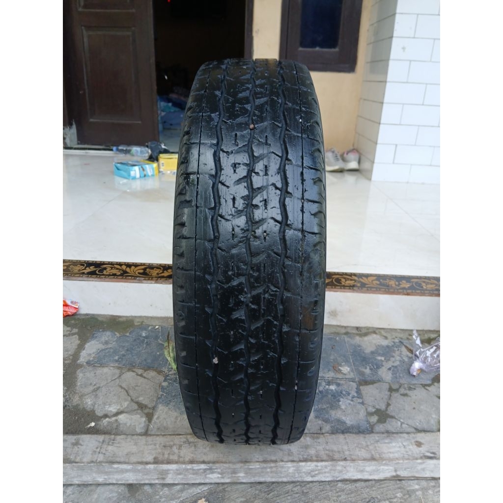 Ban Bridgestone 175 R13