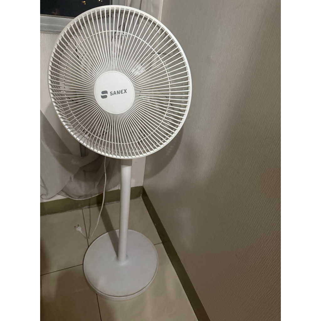 KIPAS ANGIN SANEX 12INCH