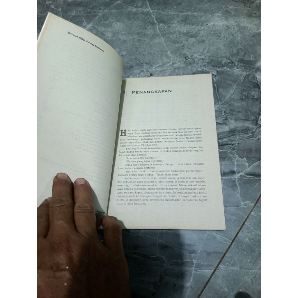 CARMEL BUDIARDJO Bertahan Hidup di GULAG INDONESIA-D2
