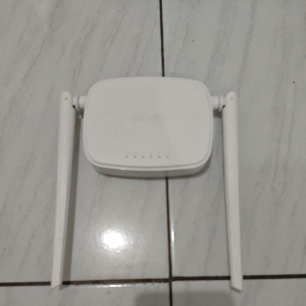 Tenda N301 Wireless Router Second