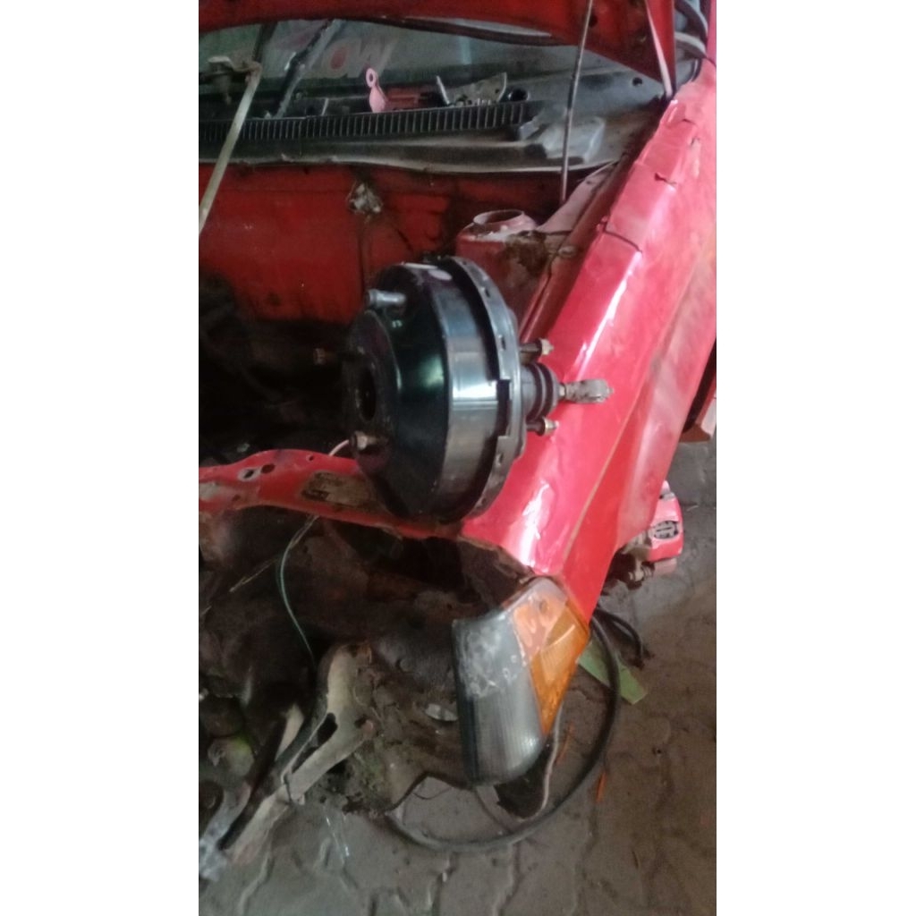 Booster Rem Corolla GL/SE