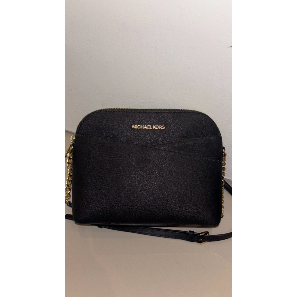 PRELOVED MK Jet Set Travel Medium Dome Crossbody Bag - Black