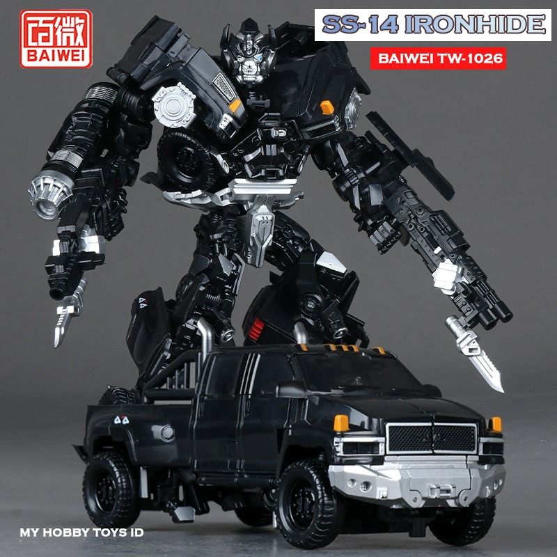 Action Figure Robot Ironhide Transform Truk Pick up Non Black Apple