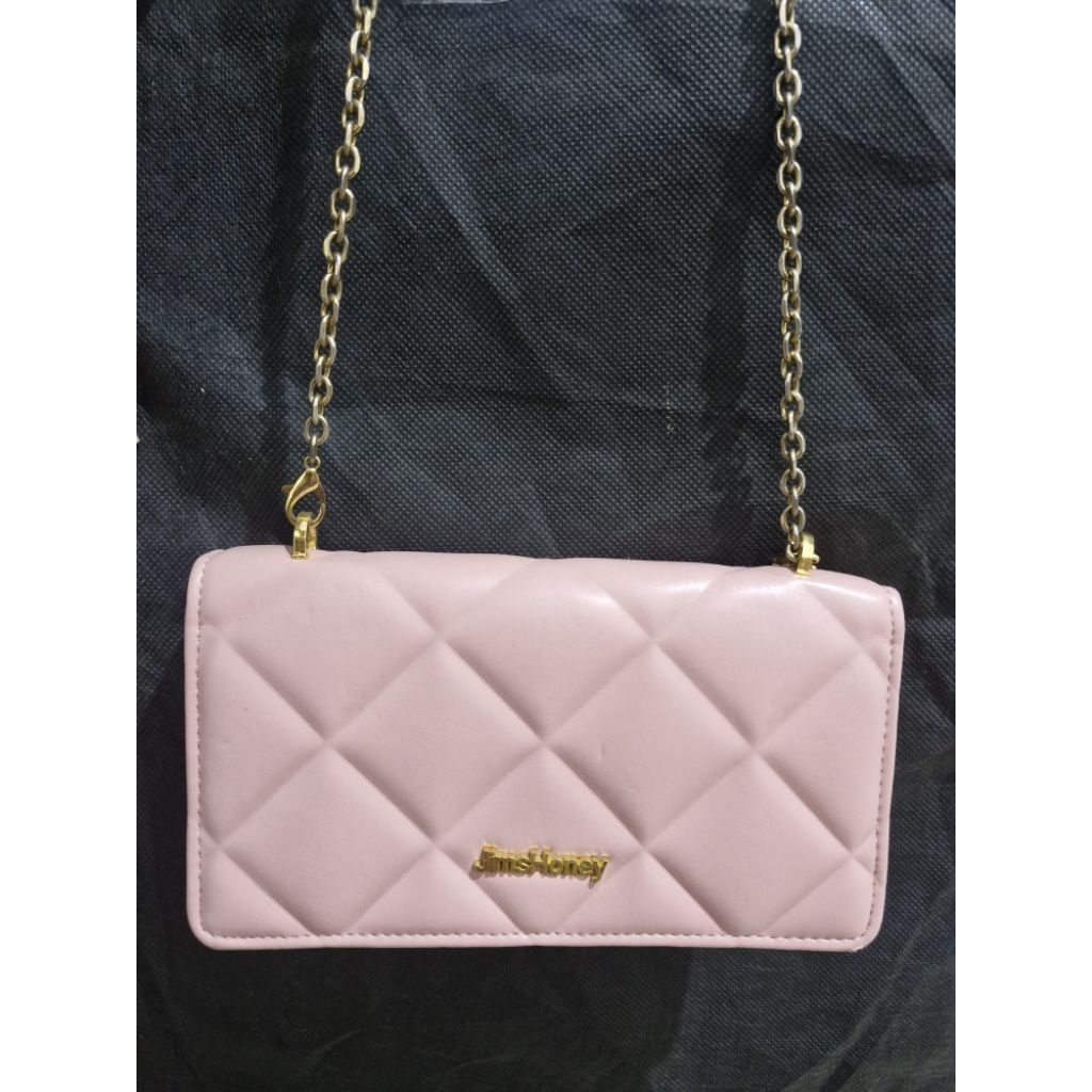 PRELOVED TAS JIMS HONEY