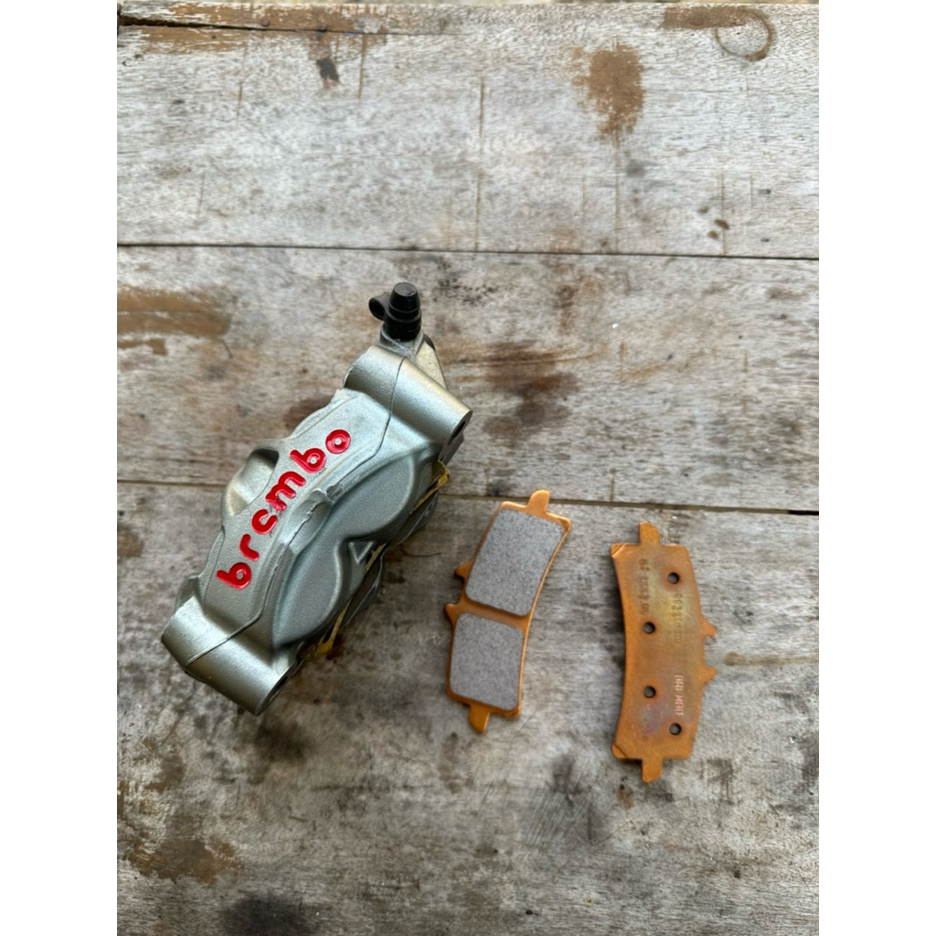 brembo m50 pitch 100 original kanan kampas ori baru