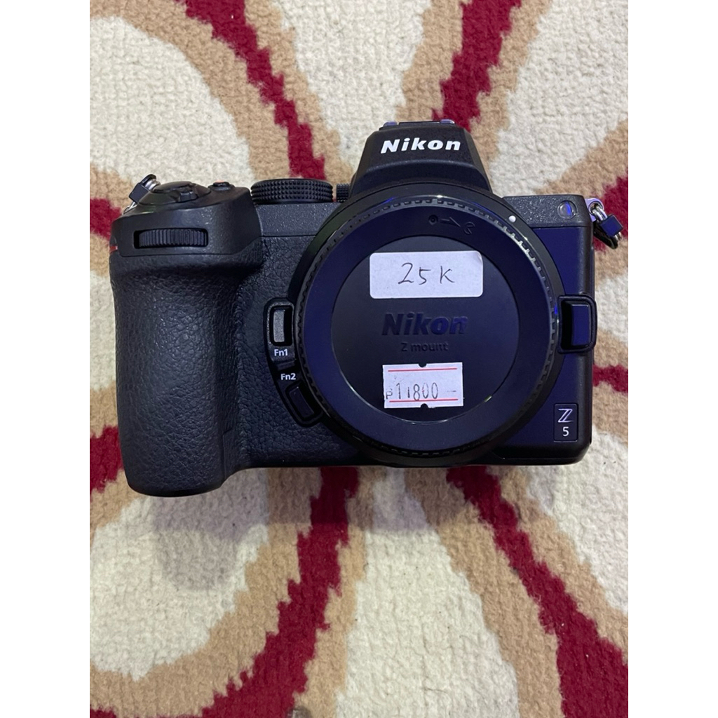 Nikon z5