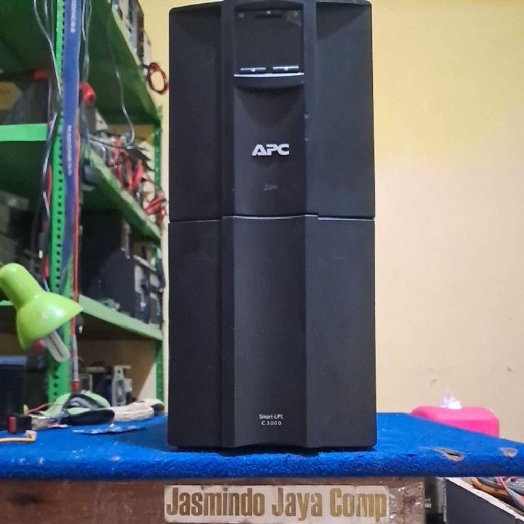 UPS ONLINE PURE SINEWAVE APC Smart-UPS C 3000 APC  SMC 3000VA 2100W 48V Tanpa Baterai (Kosongan) + K