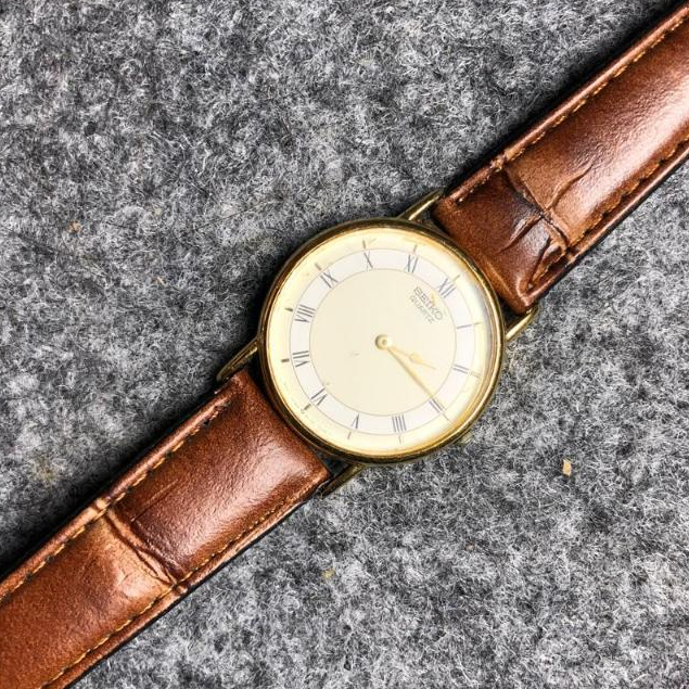 jam tangan seiko quartz Original