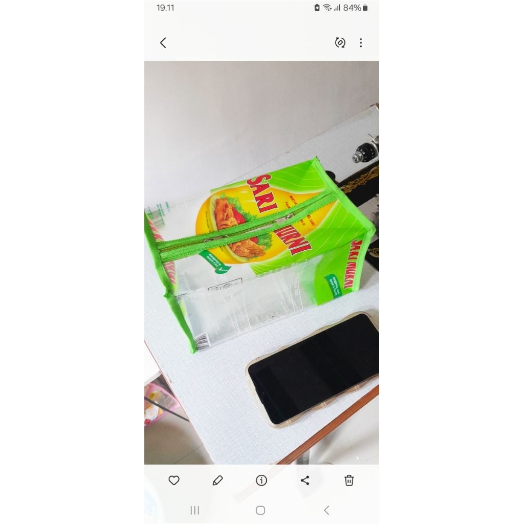 kotak tisu / tisu paseo / tempat tisu / recycle / upcycle / daur ulang / plastik