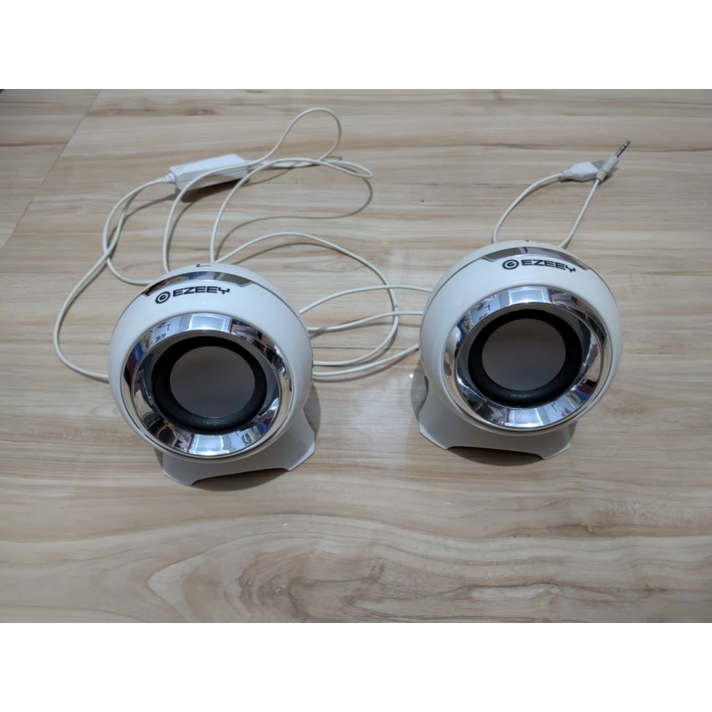 Ezeey Mini Speaker Jack 3.5mm dan USB 2.0 Desktop Laptop Second Mulus