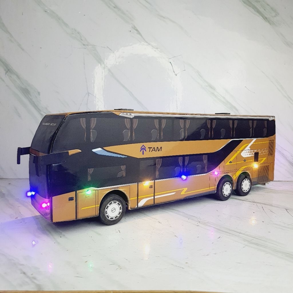 Miniatur Bus Tam Avante Double Decker