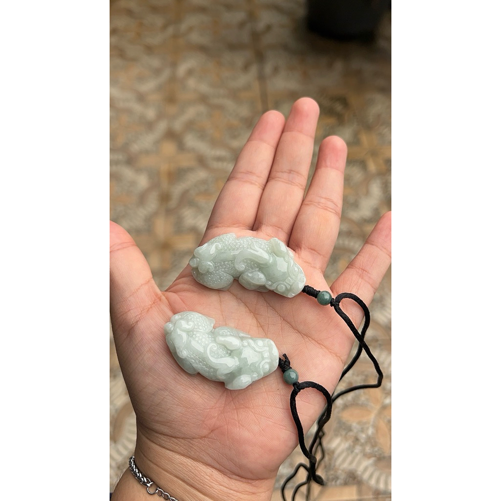 Liontin Giok Pixiu Burma Jade Type A 100% Giok Asli